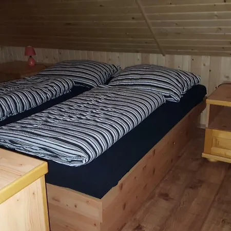 Zrub Magurka Lodge Partizanska lupca